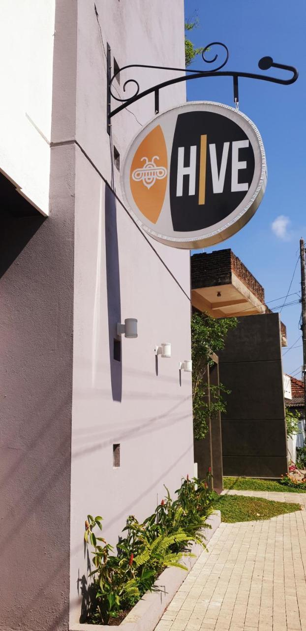 Hive 68 - Hotel And Resorts Negombo Exteriör bild