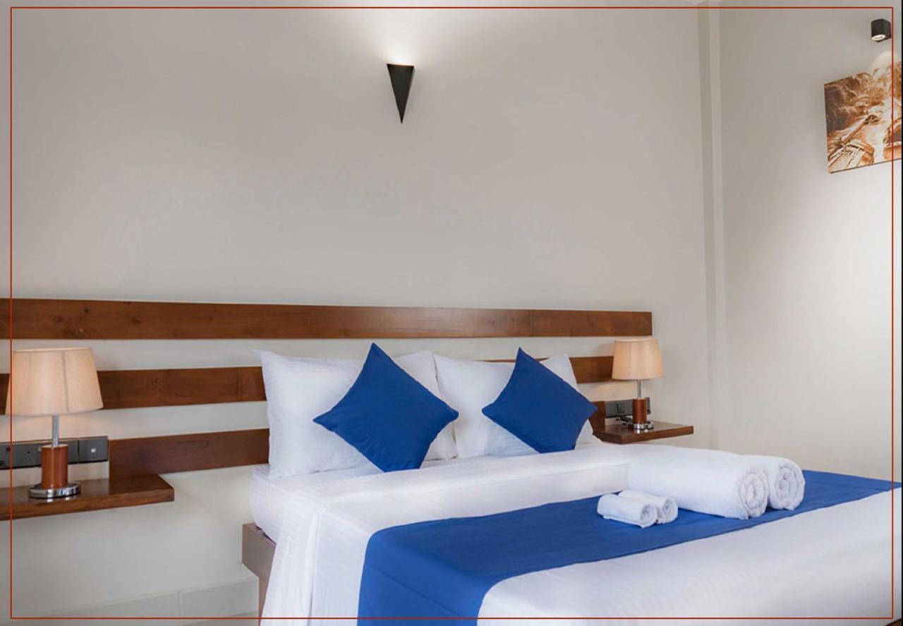 Hive 68 - Hotel And Resorts Negombo Exteriör bild